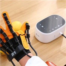 Exerciseurs pour les mains et les doigts après un AVC