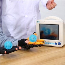 Gant de main de stimulateur musculaire pour les patients victimes d'un AVC
