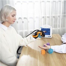 Gant robotique souple de récupération d’AVC