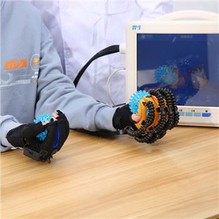 Exosquelette de dispositif à main souple pour paralysés